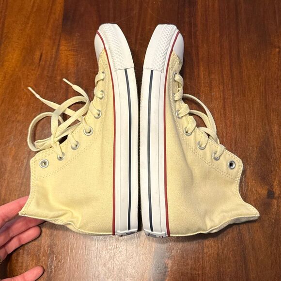 Converse Chuck Taylor All Star Cream White Women’s US 7.5 Men’s 5.5 - Picture 3 of 7